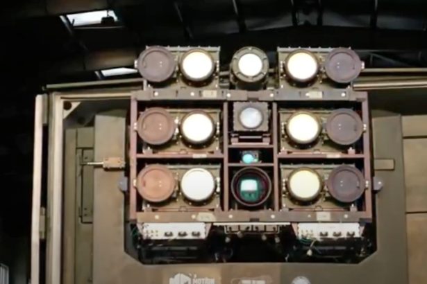 video india dezvolta o arma laser star wars pentru doborarea dronelor 67fe16b73134b