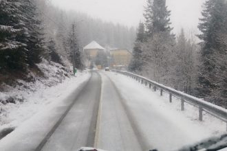 video ninsoare si frig in aprilie cod galben de vreme severa si temperaturi sub 0c unde s a depus zapada 67f22c8dc3a09