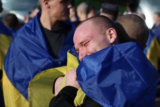 video ucraina si rusia au facut cel mai mare schimb de prizonieri din timpul razboiului moscova sustine ca a facut un gest de bunavointa 6803e37b61fd9