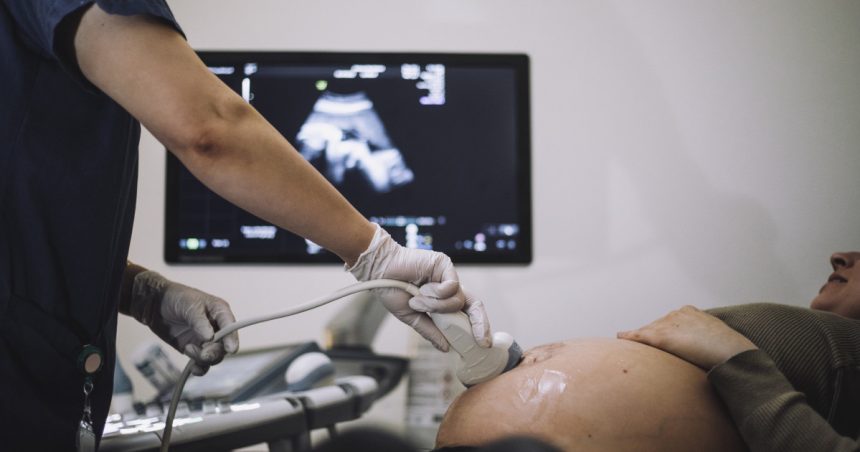 video un sfert dintre femeile insarcinate din romania nu merg la controalele medicale iar urmarile pot fi dramatice avertismentul medicilor 67f0e701bfcbe