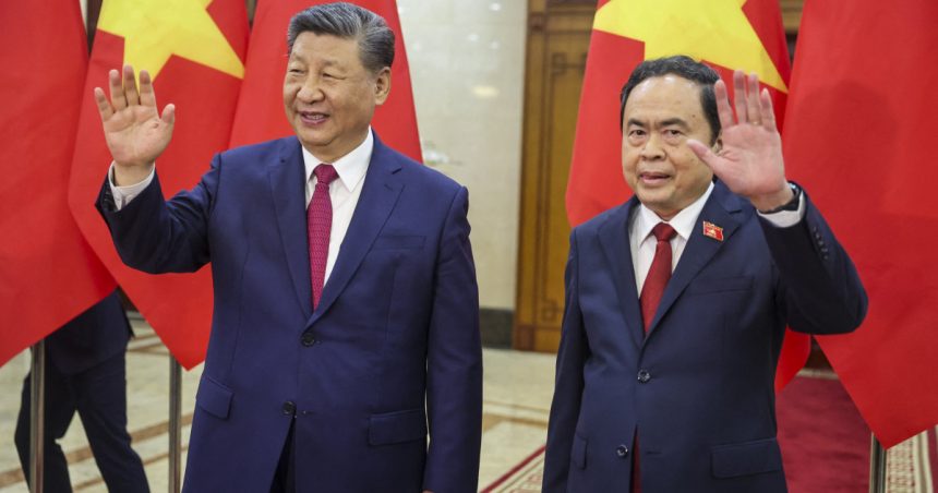 xi jinping a mers in vietnam pentru a se intalni cu liderul de la hanoi raspunsul celor doi la razboiul tarifelor declansat de trump 67fd2a010262b