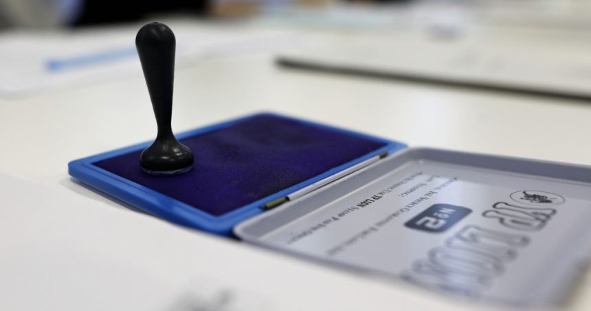 alegeri prezidentiale 2025 rezultatul final al primului tur comunicat de bec george simion a obtinut 4096 nicusor dan 2099 681adc05c3187