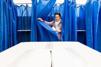 alegeri prezidentiale 2025 turul 2 localitatile in care prezenta a depasit 100 si s a votat mai mult pe listele suplimentare 682a03186f361
