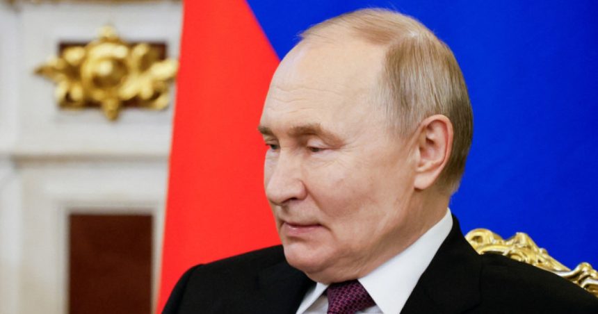 amistitiul de trei zile anuntat de putin intra in vigoare la miezul noptii desi a fost respins de zelenski mesajul kremlinului 681b9af88029c