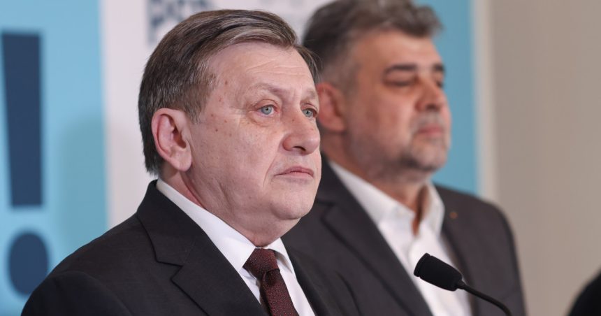 analiza eliminarea lui crin antonescu a doua lovitura pentru coalitie guvernul ciolacu lasat intr o pozitie mai fragila scrie bloomberg 68184038042b2