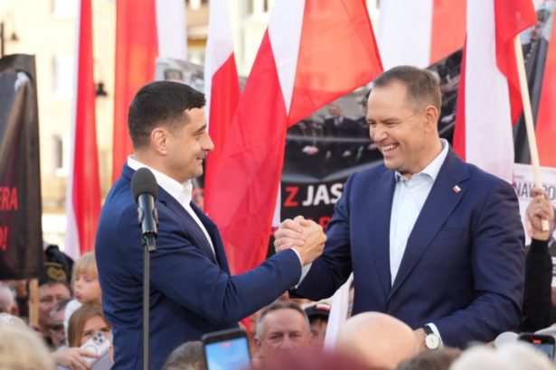 analiza reuters despre alegerile din romania maga o ia spre est favoritul prezidential se urca pe valul dreptei radicale 6824b28c7a1d2