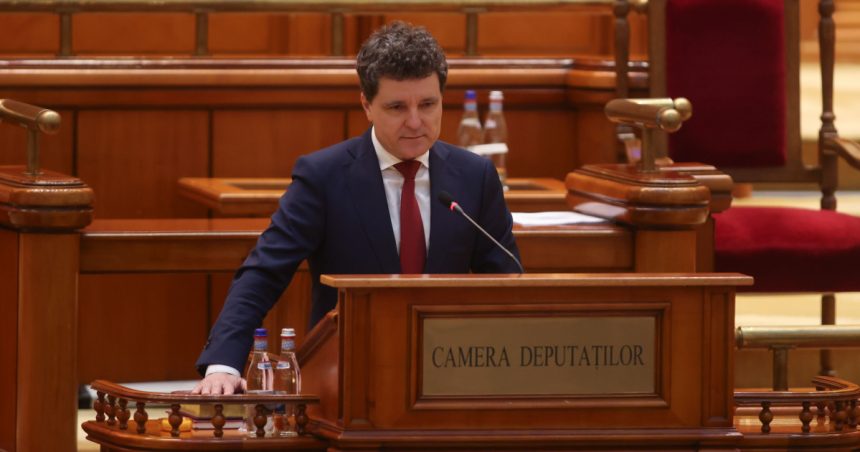 associated press noul presedinte al romaniei a depus juramantul criza politica se atenueaza dar la orizont se anunta provocari 6834904a5de11