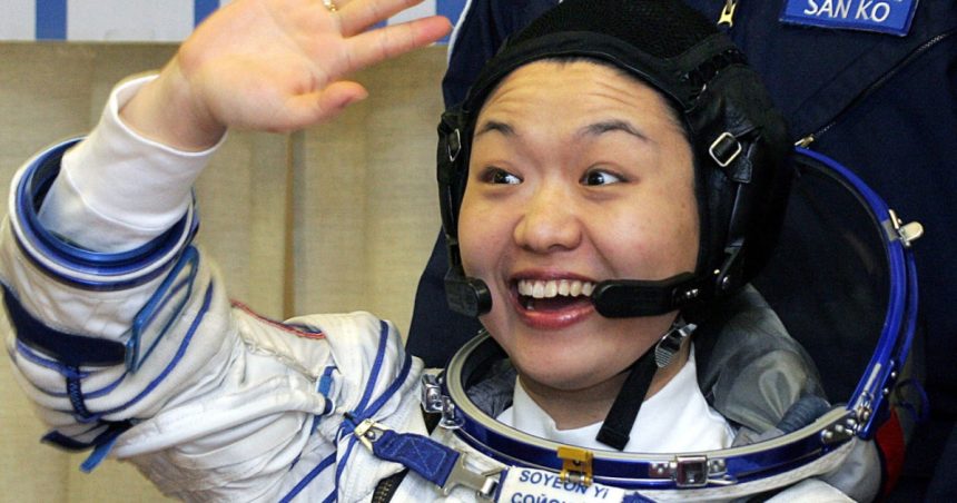 astronauti celebri prezenti la evenimentul spacefest 2025 de la politehnica bucuresti 681daf3bd3b74