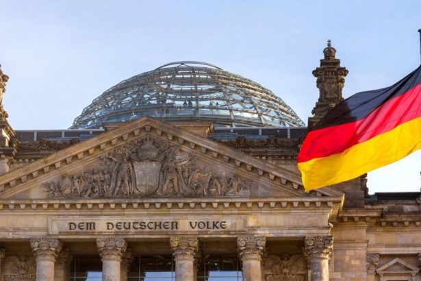 avertismentul serviciilor de la berlin extremistii de dreapta sunt tot mai predispusi la violenta 682b1192b4d01