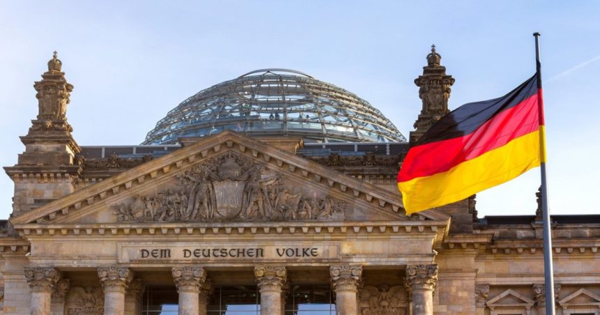 avertismentul serviciilor de la berlin extremistii de dreapta sunt tot mai predispusi la violenta 682b1192b4d01