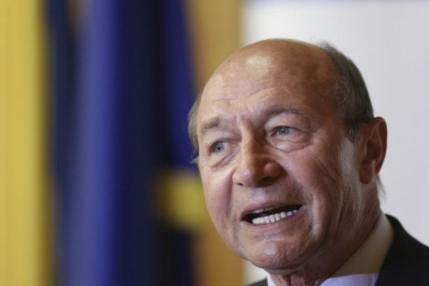 basescu cere judecarea fostilor premieri ciuca si ciolacu trebuie sa raspunda 682f53a8b7c69