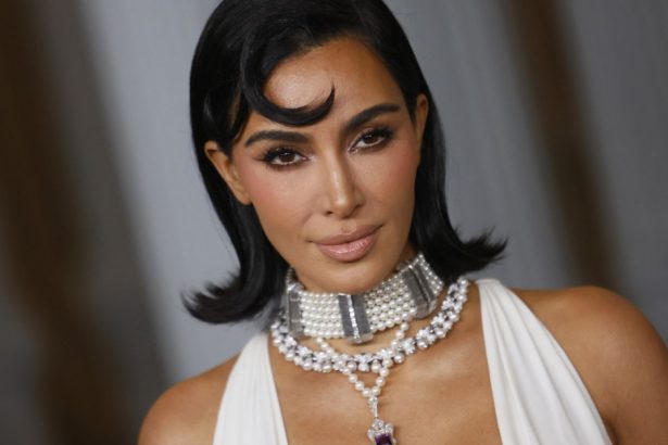 bunicii talhari vor fi judecati la paris pentru furtul bijuteriilor lui kim kardashian detalii despre jaful din 2016 68145abbba7f8