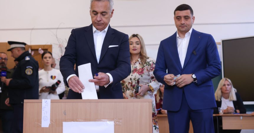 calin georgescu primul mesaj de dupa alegeri ma rog pentru nicusor dan sa fie un presedinte intelept ce i a transmis lui simion 682b3ad11f302