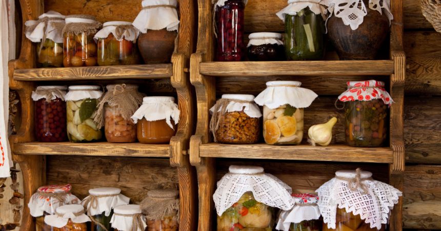 caz de botulism in dambovita o femeie a fost internata dupa consumul de unei conserve preparate in gospodarie ce simptome prezinta 6825a8a520055