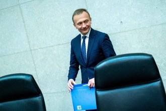 comisar european mecanismul care permite suspendarea fondurilor ue pentru un stat membru va fi mentinut 681a47237b087