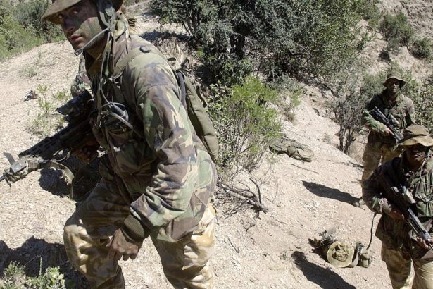 copii legati de maini si impuscati marturii in premiera despre crimele de razboi comise de militari din trupele speciale britanice 68219ffd9a8dd