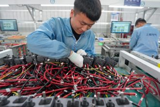 dispozitive de comunicatii ascunse in unele invertoare chinezesti ale centralelor fotovoltaice si eoliene folosite si in europa 682478e5a75cd