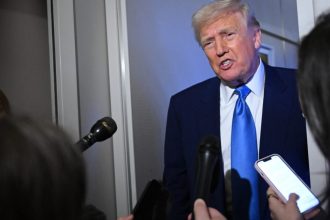 donald trump a anuntat ca l ar putea suna pe vladimir putin trebuie sa ne intalnim reactia kremlinului 68274e4acae4a