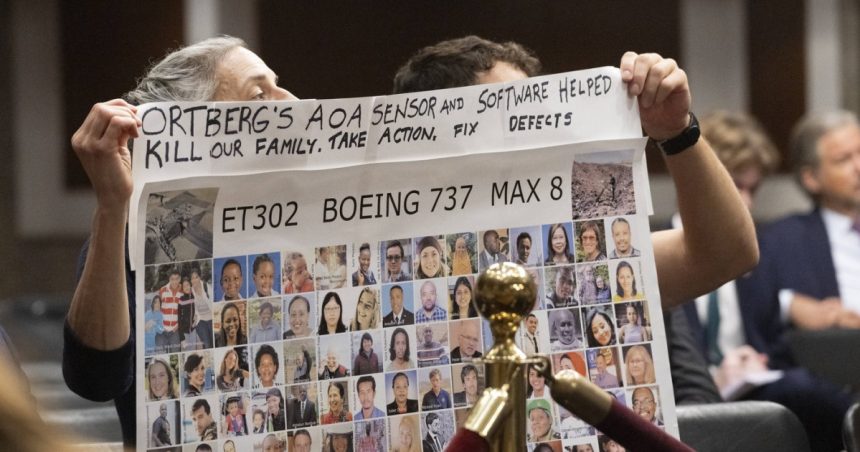 dosarul boeing 737 max familiile victimelor din cele doua dezastre aviatice se opun acordului care scapa compania de urmarirea penala 682acff258f7a