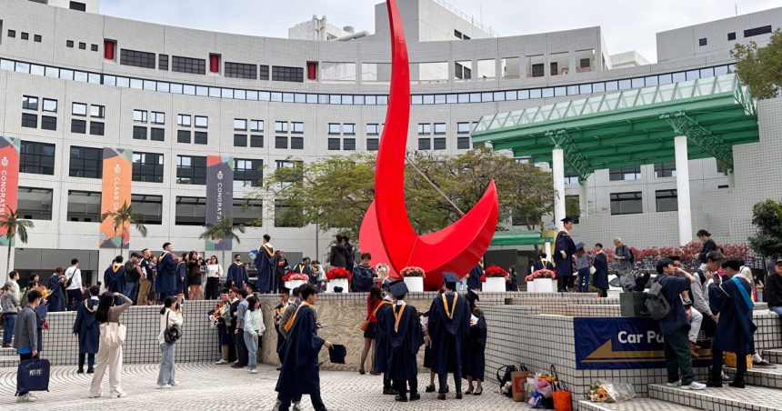 dupa interdictia impusa de trump hong kong deschide portile universitatilor pentru studentii straini exclusi de la harvard 6831a3362759c