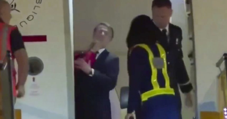 emmanuel macron dezminte orice scena domestica intre el si sotia sa brigitte pur si simplu am glumit 68346ce4154c8