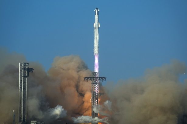 esec pentru elon musk cea mai mare racheta a companiei spacex starship a explodat deasupra oceanului indian 6836d09f5c9ee