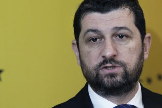 exclusiv marius lulea aur nu exclude varianta unui guvern minoritar dupa alegeri cu premier calin georgescu 681f4f3fef562
