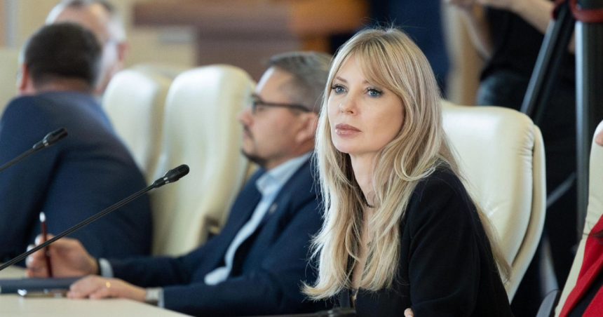 exclusiv victoria stoiciu singura din psd care a votat pentru sustinerea lui nicusor dan nu cred ca ne permitem sa glumim 6819e8abf3002