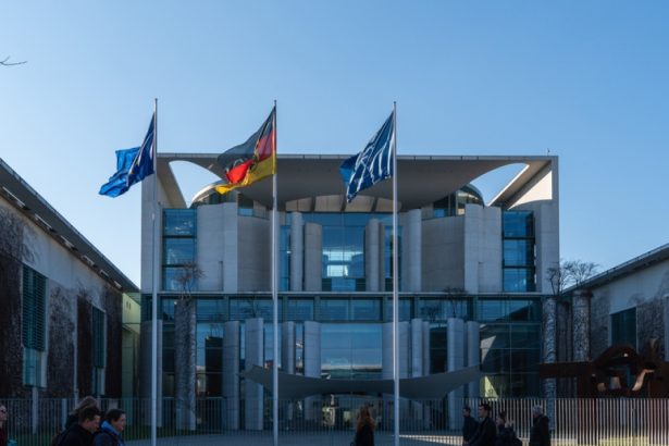 germania a decis restrictionarea reintregirii familiilor imigrantilor si acordarea cetateniei 68384093cc81c