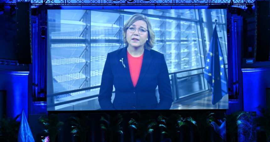 gigantii digitali americani elimina mai mult continut de pe platformele lor decat o face ue spune comisarul european pentru tehnologie 683960db842eb