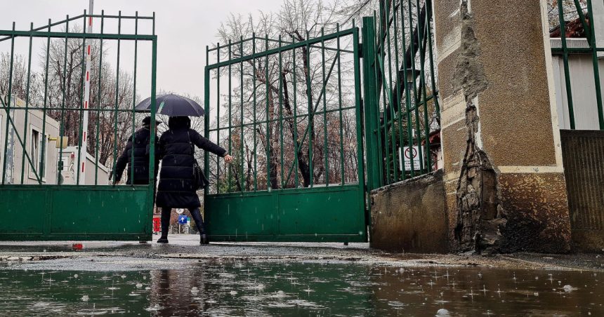 harta ploi torentiale si vijelii in mai multe judete din tara inclusiv in capitala meteorologii au emis cod portocaliu 683189a9625cf