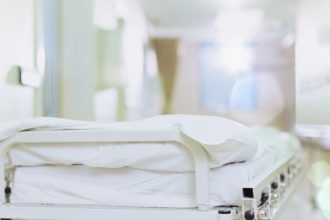 infectii nosocomiale confirmate la spitalul judetean din targu jiu blocul operator si cel de nasteri au fost inchise 681e2597b9599