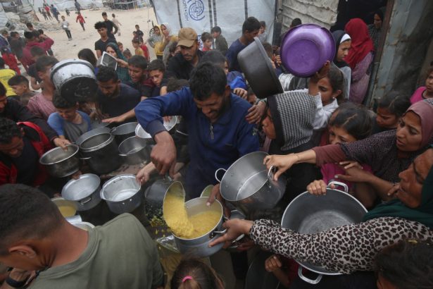 israelul a reluat bombardamentele in fasia gaza oficial onu in cateva saptamani oamenii vor muri nu de bombe ci de foame 6822ef261c345