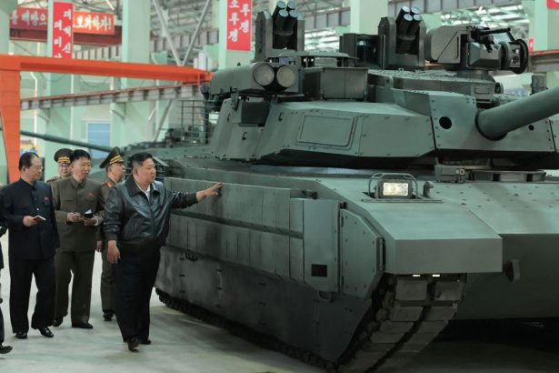 kim jong un promite a doua revolutie in fortele blindate si lauda tehnologia tancurilor in stil coreean 681727ea01847