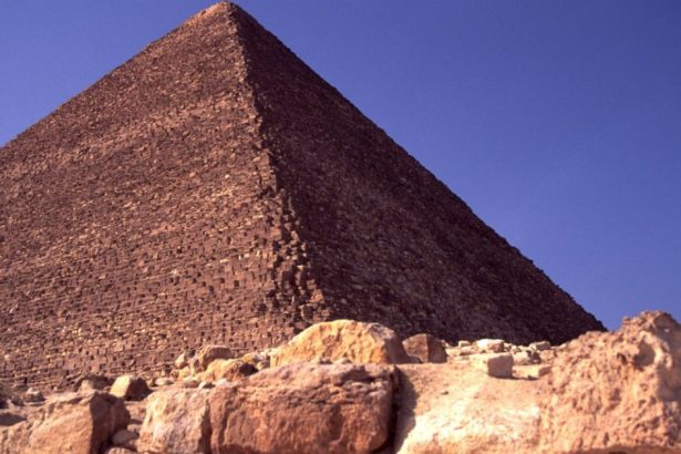 lucrarile de modernizare a piramidelor din giza bat pasul pe loc planul egiptenilor fara aglomeratie sau vanzatori agresivi 6815cab486ba3