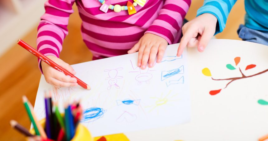 luni incep inscrierile la gradinita si cresa pentru anul scolar 2025 2026 anunta ministerul educatiei 6831d82d2e1fe