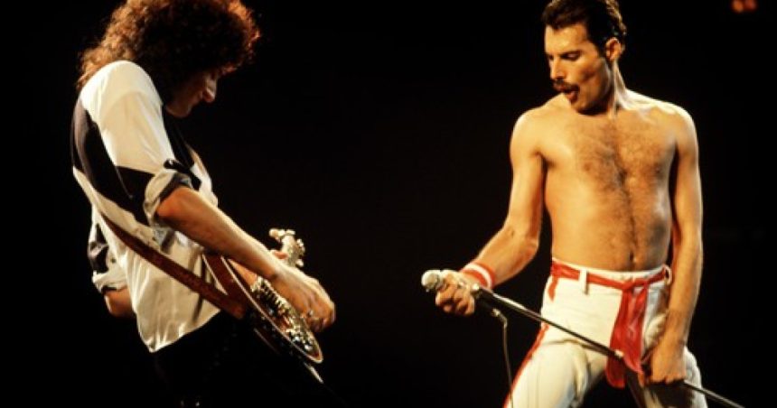 m a pretuit ca pe o comoara freddie mercury a avut o fiica secreta dezvaluirile facute de o noua biografie a solistului queen 683198ad7b0cc