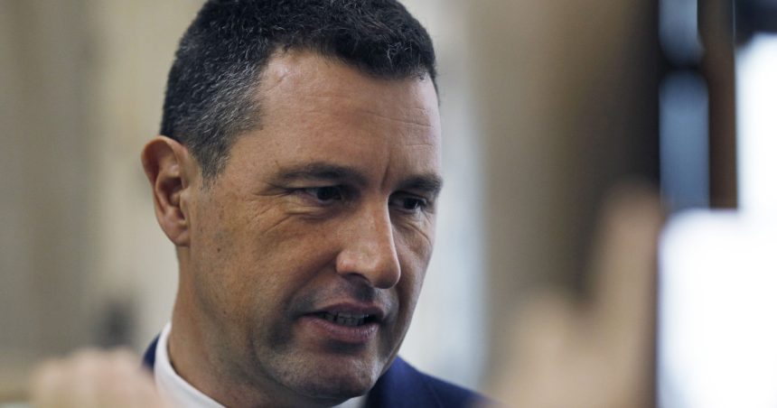 ministrul tanczos barna da asigurari ca nu exista niciun risc de neplata a salariilor si pensiilor nu sunt in pericol 68383bee401ba