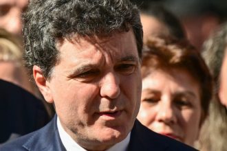 nicusor dan anunta ca miercuri se intalneste cu reprezentantii ambasadei sua 682cb68d8023a
