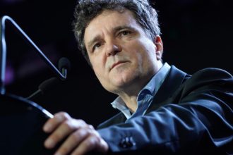 nicusor dan prioritatea principala este corectarea deficitului bugetar reducerea cheltuielilor publice nu mai poate fi amanata 682db4ccbc49f