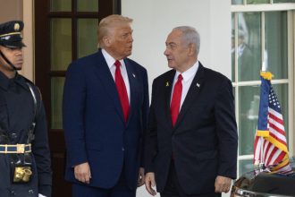 o situatie teribila consternare in israel dupa ce trump a spus ca trei ostatici hamas nu mai sunt in viata 681b757d3c922