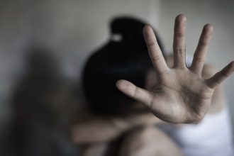 perchezitii diicot in constanta si ialomita retea de proxeneti destructurata zeci de tinere exploatate sexual in europa 682d8f4d2808c