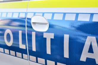 politia capitalei face apel la cetateni pentru gasirea unei fete de 12 ani disparuta pe 5 mai 681d00a0d578b