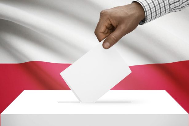 polonezii asteptati la urne pentru un scrutin prezidential decisiv sper ca aceste alegeri vor finaliza schimbarea 68298f152fe0d