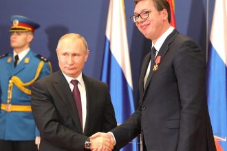 presedintele serbiei va merge in rusia la parada de 9 mai pentru ca i a promis lui putin 6814598f5ed37
