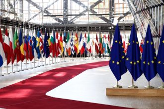 problema recunoasterii limbilor basca catalana si galiciana drept limbi oficiale in ue continua sa divizeze statele membre 6835da827e034