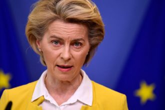 reactia ursulei von der leyen dupa ce israelul a bombardat o scoala din fasia gaza si a ucis 33 de refugiati 6835c31379045