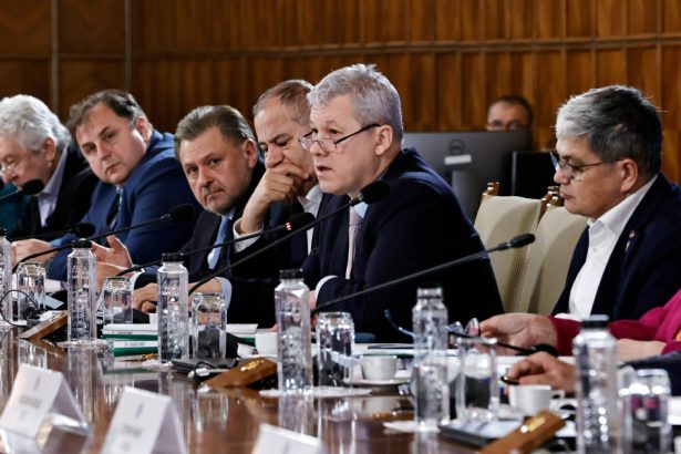 reuniune la guvern cu privire la cererile de plata 3 si 4 din pnrr catalin predoiu exista discutii pentru modificarea planului 682228285ce5a