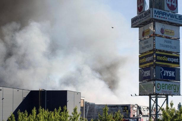 rusia a recrutat piromani pe retelele de socializare pentru incendiul din varsovia polonia sustine ca are dovezi 6822eba36b641
