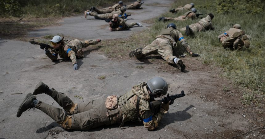 sase militari ucraineni ucisi intr un atac cu racheta asupra unui poligon din regiunea sumi rusia sustine ca a omorat 70 de persoane 682da2fe61dc9